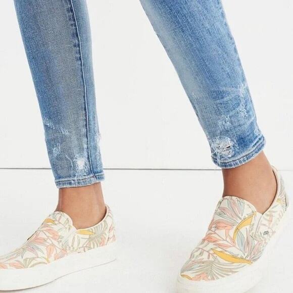 Madewell 9" High-Rise Skinny Jeans Destructed Hem Light Wash Size 25W - Picture 4 of 13